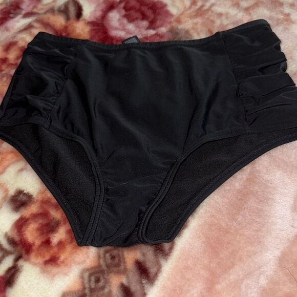Smart & Sexy women’s Black Swim bottom M like new - Picture 3 of 7